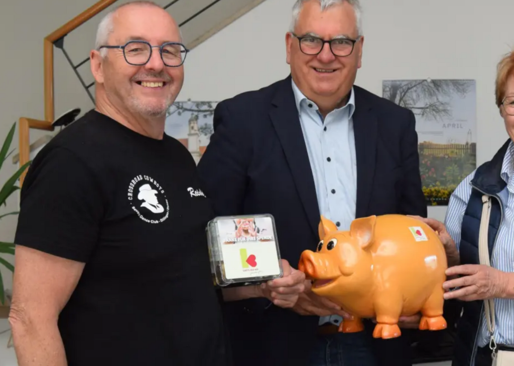 Squaredance-Event in Höchstädt bringt 1004 Euro für die Kartei der Not