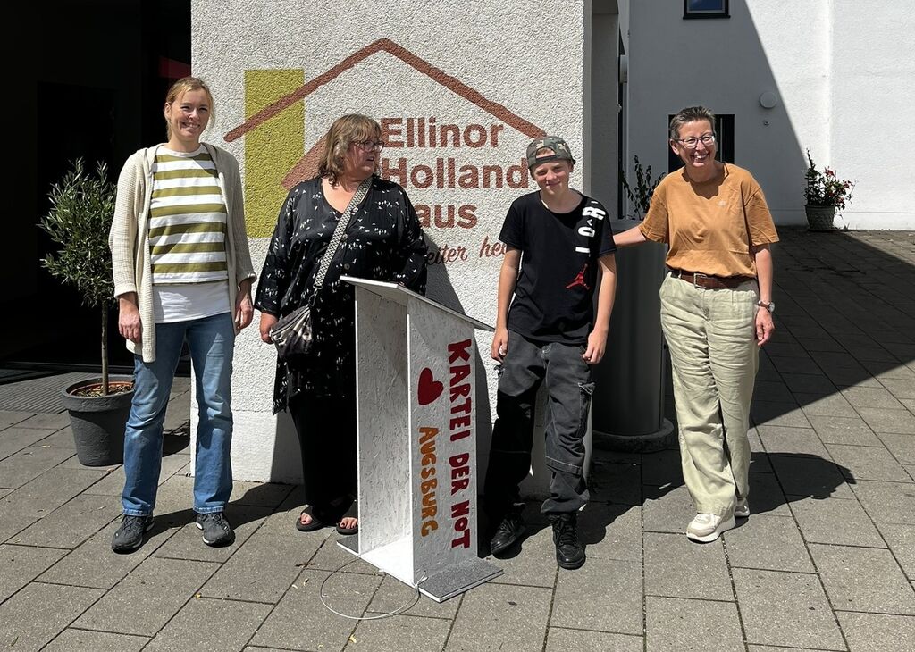 Dominika Westphal, Ruth Berchtold, Damon, Frau Weinreich und die Lufttankstelle