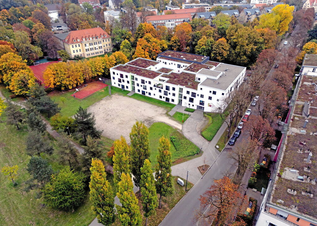 Ellinor-Holland-Haus von oben